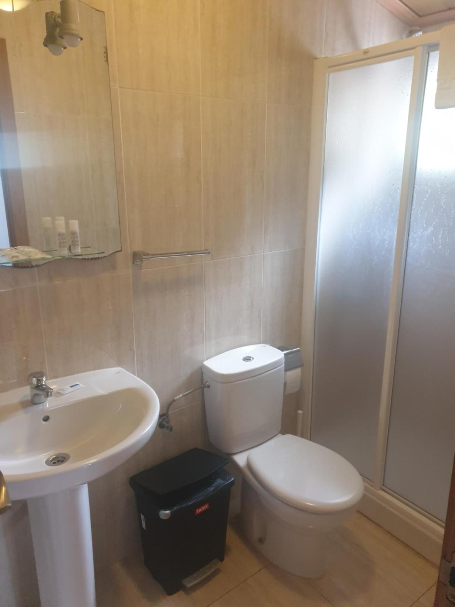 Hostal Cruce 비야프랑카델비에르소 외부 사진